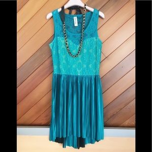 Only worn once MIMI CHICA dress 👗